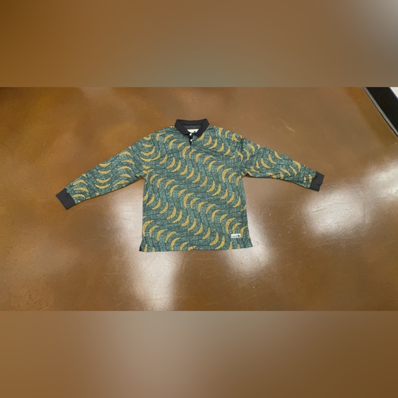 Green and Yellow Long Sleeve Tee - Picture 6 of 8